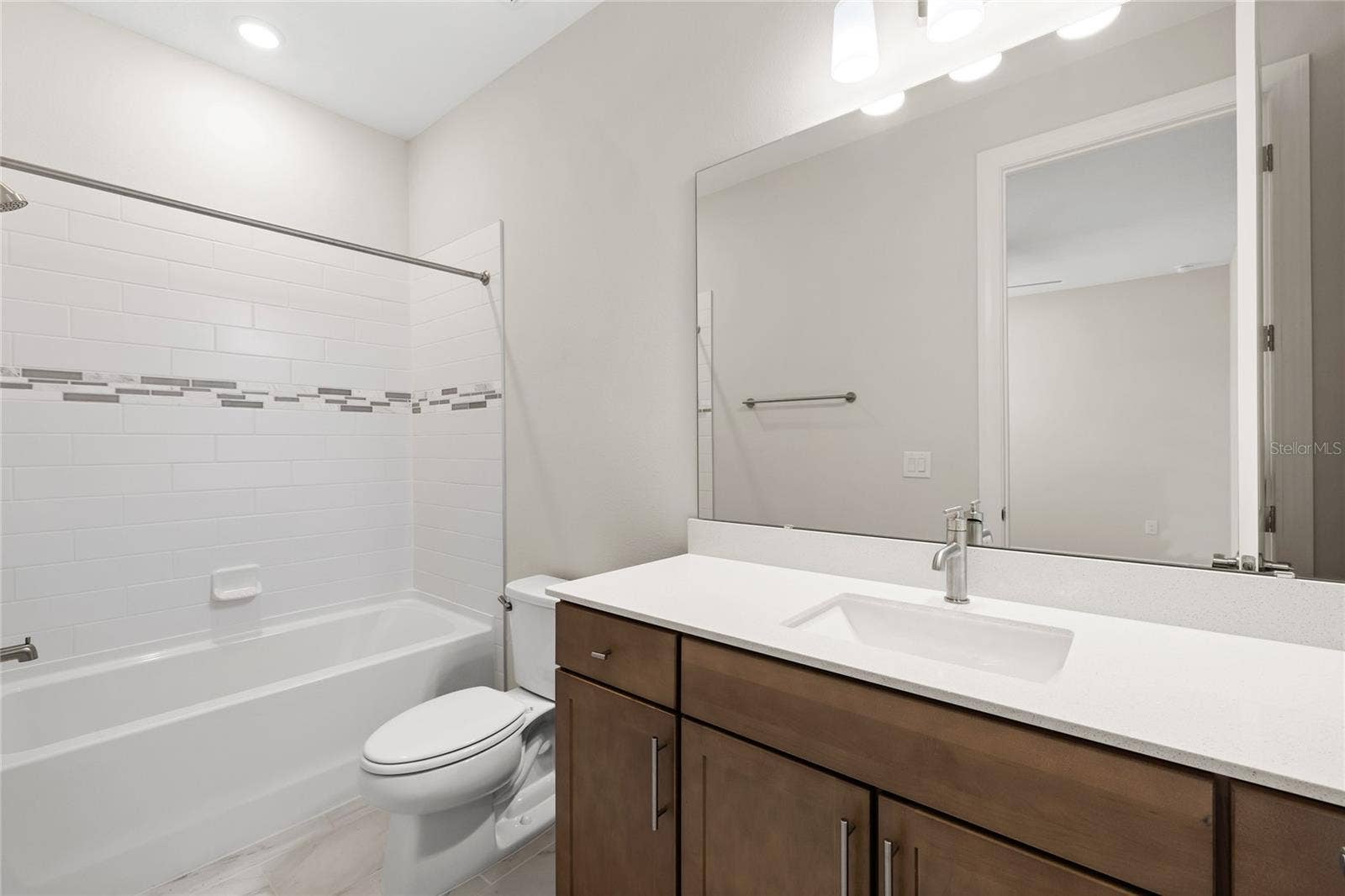5173 FOOTHILLS PRESERVE LOOP, Mount Dora, FL 32757 5173 FOOTHILLS PRESERVE LOOP, Mount Dora, FL 32757