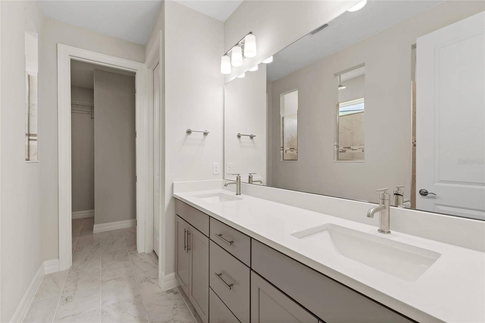 5173 FOOTHILLS PRESERVE LOOP, Mount Dora, FL 32757 5173 FOOTHILLS PRESERVE LOOP, Mount Dora, FL 32757