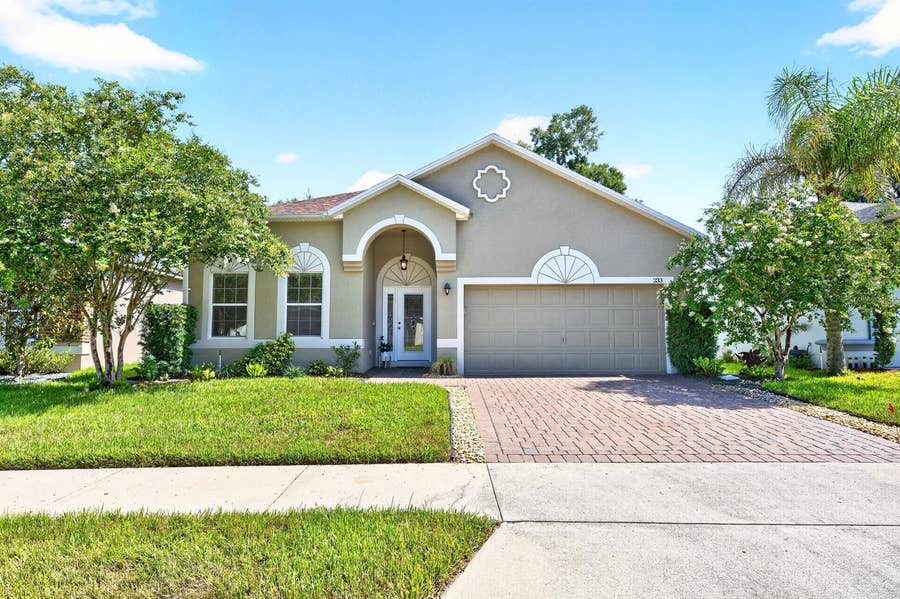 Property photo for 233 W FIESTA KEY LOOP, DeLand, FL