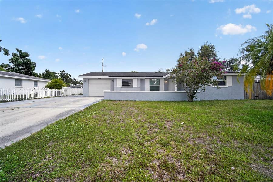 Property photo for 3834 WARREN RIDGE STREET, Sarasota, FL