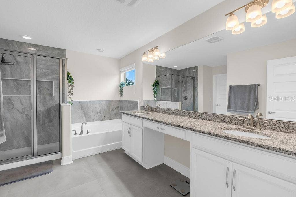 15512 FOUNTAIN COVE COURT, Winter Garden, FL 34787 15512 FOUNTAIN COVE COURT, Winter Garden, FL 34787
