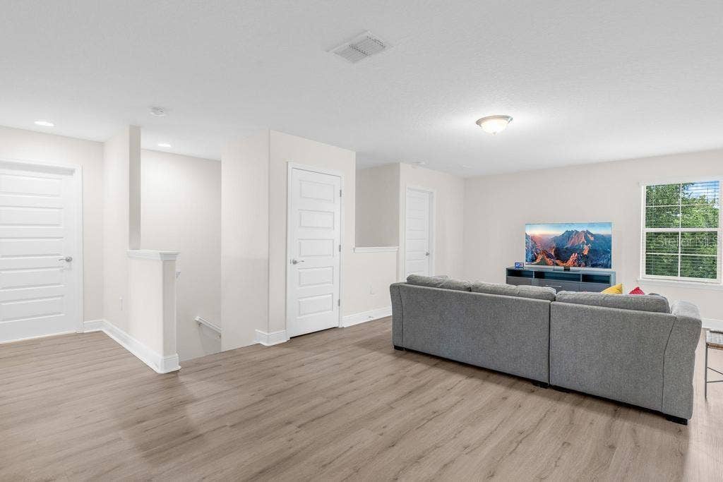 15512 FOUNTAIN COVE COURT, Winter Garden, FL 34787 15512 FOUNTAIN COVE COURT, Winter Garden, FL 34787