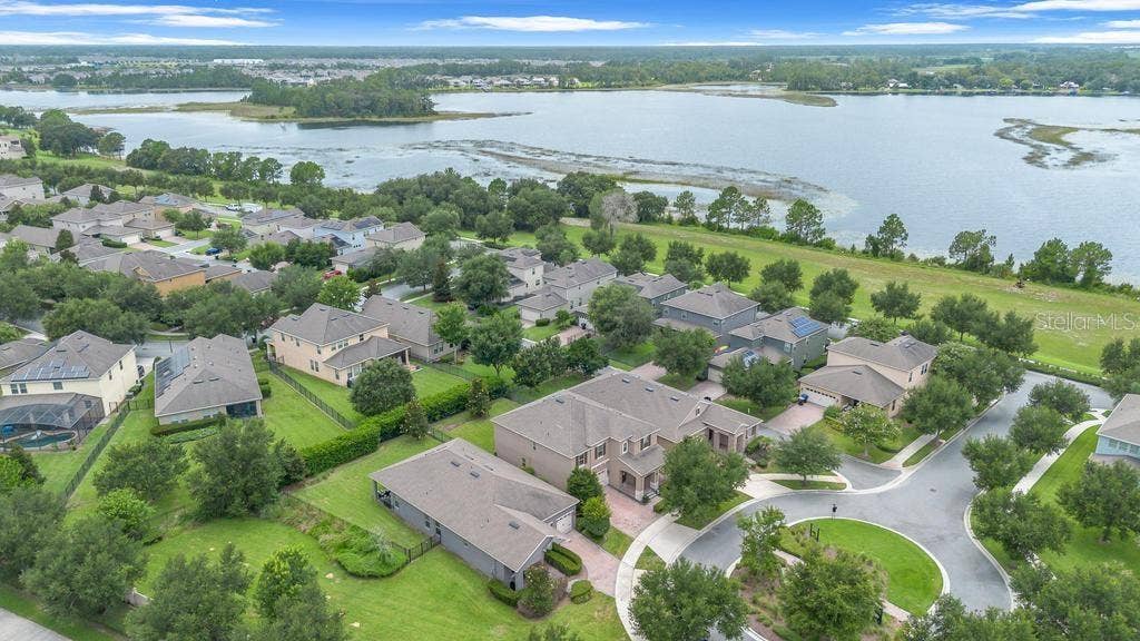 15512 FOUNTAIN COVE COURT, Winter Garden, FL 34787 15512 FOUNTAIN COVE COURT, Winter Garden, FL 34787