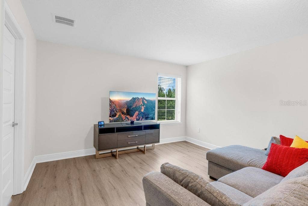 15512 FOUNTAIN COVE COURT, Winter Garden, FL 34787 15512 FOUNTAIN COVE COURT, Winter Garden, FL 34787