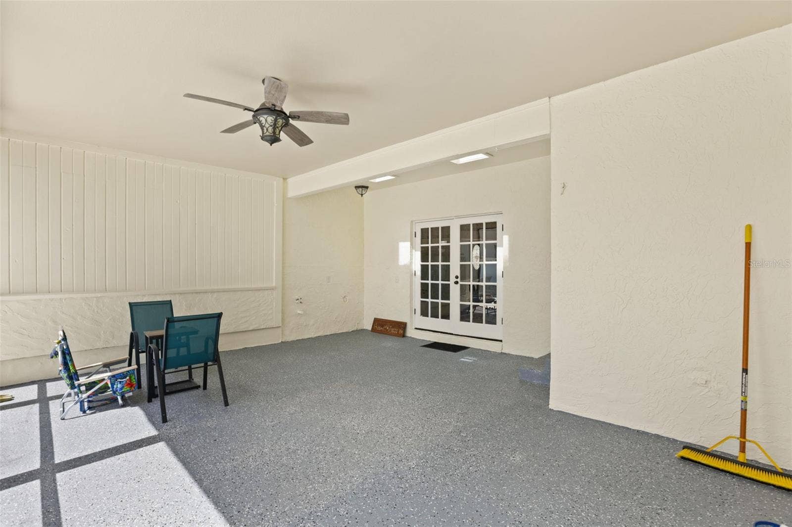 9524 BAY VISTA ESTATES BOULEVARD, Orlando, FL 32836 9524 BAY VISTA ESTATES BOULEVARD, Orlando, FL 32836