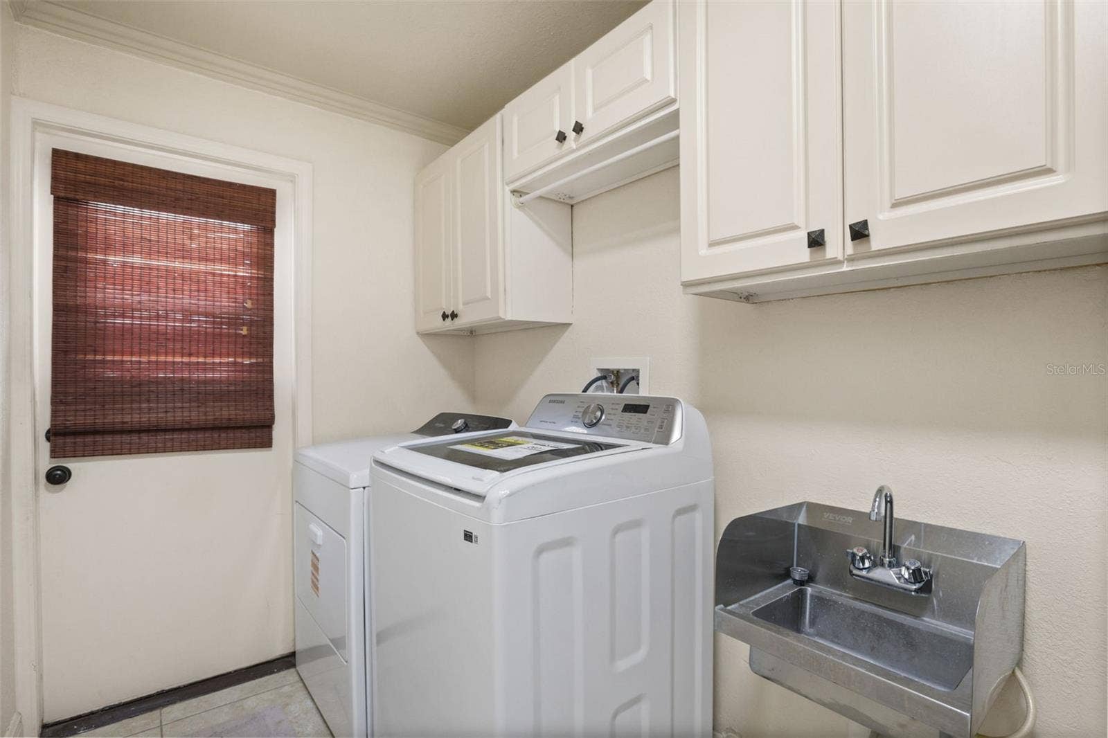 9524 BAY VISTA ESTATES BOULEVARD, Orlando, FL 32836 9524 BAY VISTA ESTATES BOULEVARD, Orlando, FL 32836