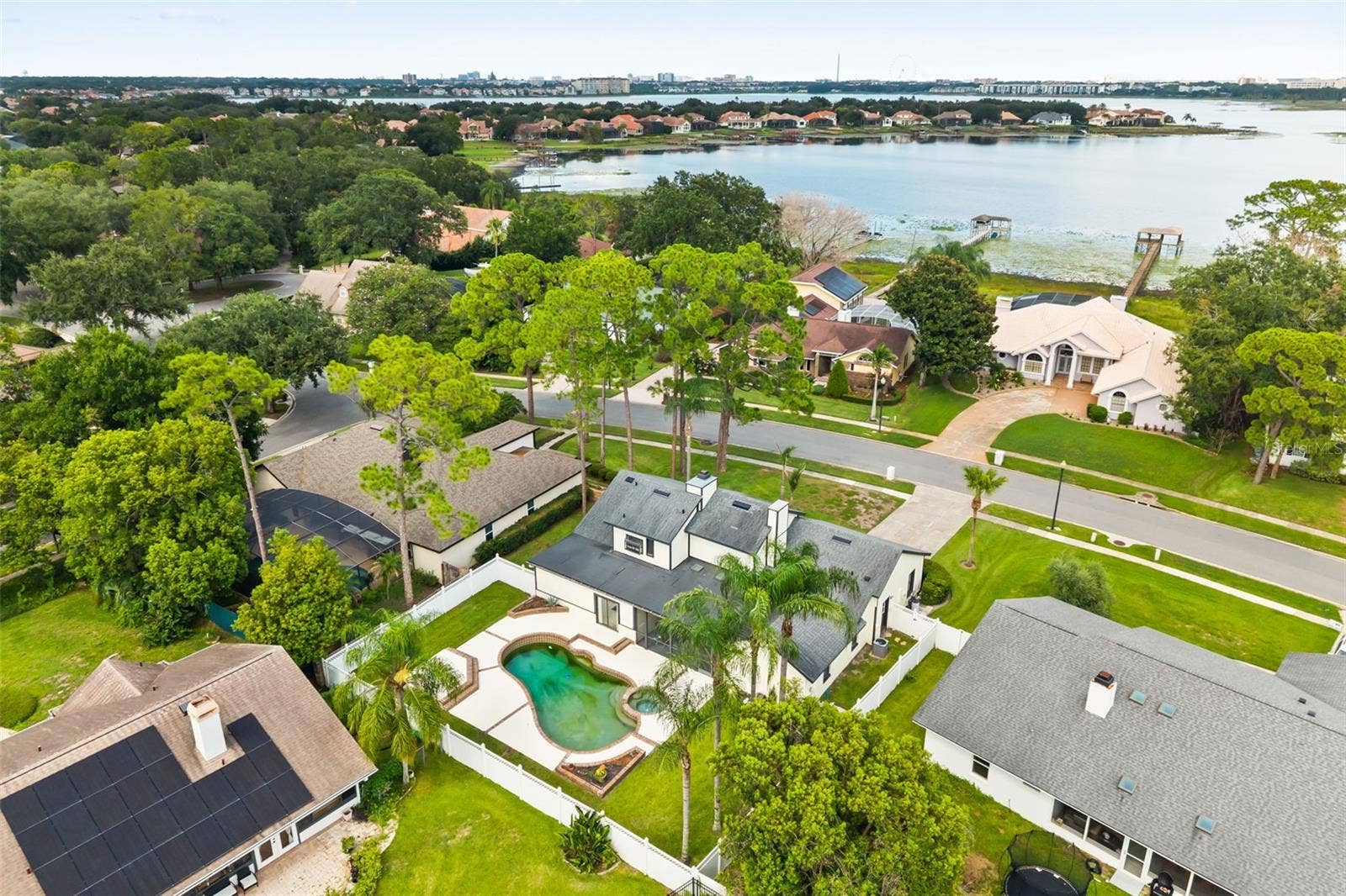 9524 BAY VISTA ESTATES BOULEVARD, Orlando, FL 32836 9524 BAY VISTA ESTATES BOULEVARD, Orlando, FL 32836