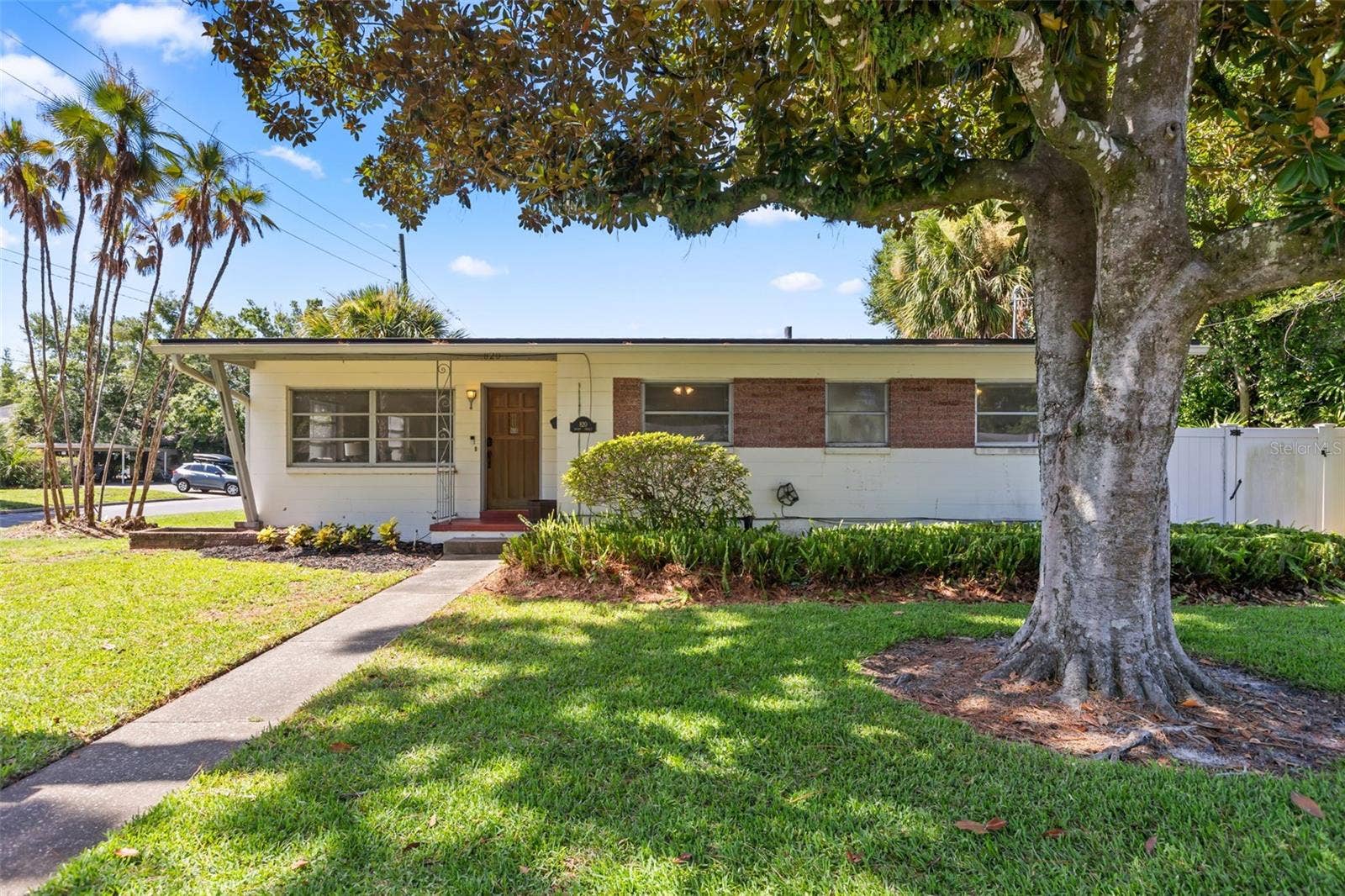 820 RUGBY STREET, Orlando, FL 32804 820 RUGBY STREET, Orlando, FL 32804