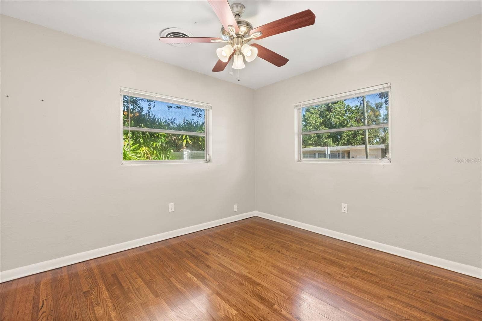 820 RUGBY STREET, Orlando, FL 32804 820 RUGBY STREET, Orlando, FL 32804