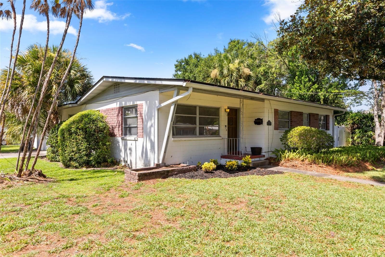 820 RUGBY STREET, Orlando, FL 32804 820 RUGBY STREET, Orlando, FL 32804