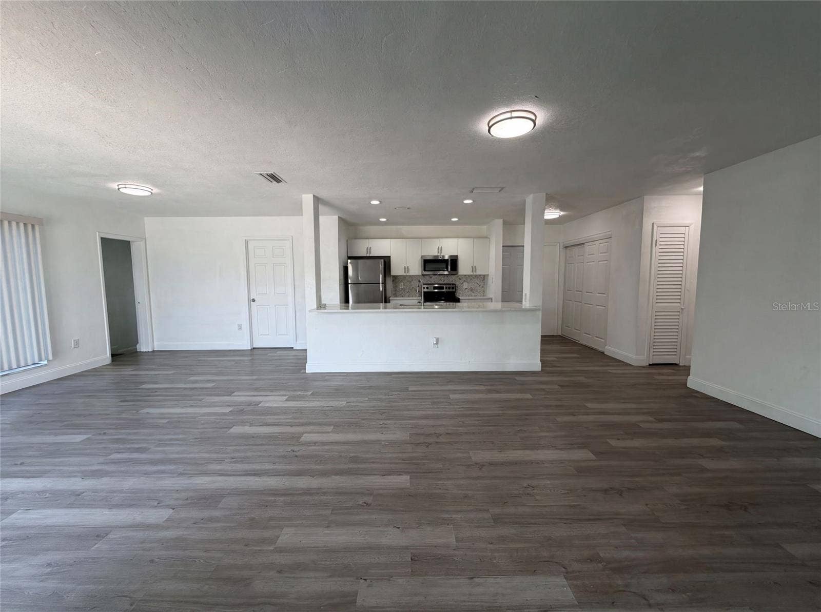 21530 GLENDALE AVENUE, Port Charlotte, FL 33952 21530 GLENDALE AVENUE, Port Charlotte, FL 33952