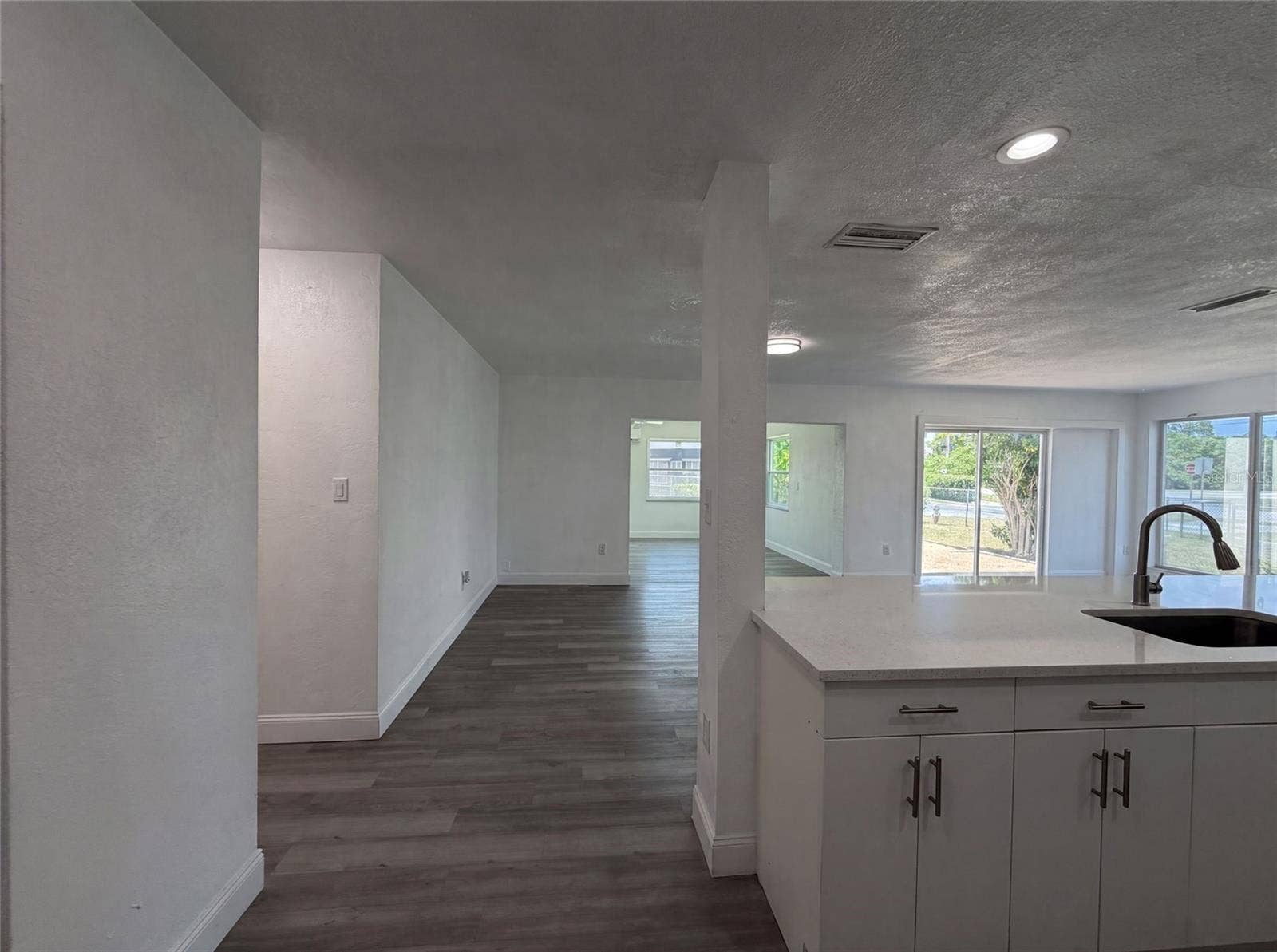 21530 GLENDALE AVENUE, Port Charlotte, FL 33952 21530 GLENDALE AVENUE, Port Charlotte, FL 33952