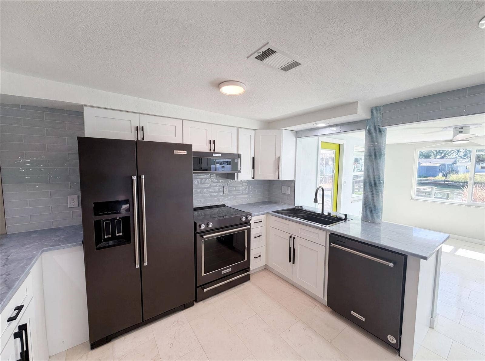 13638 EVELANE DRIVE, Hudson, FL 34667 Virtually Staged