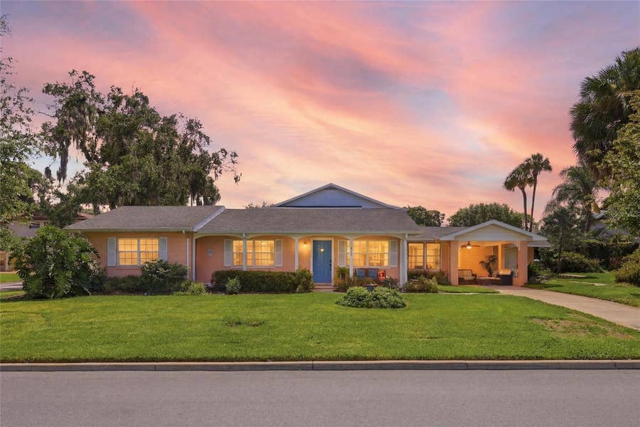 Property photo for 936 N BAKER STREET, Mount Dora, FL