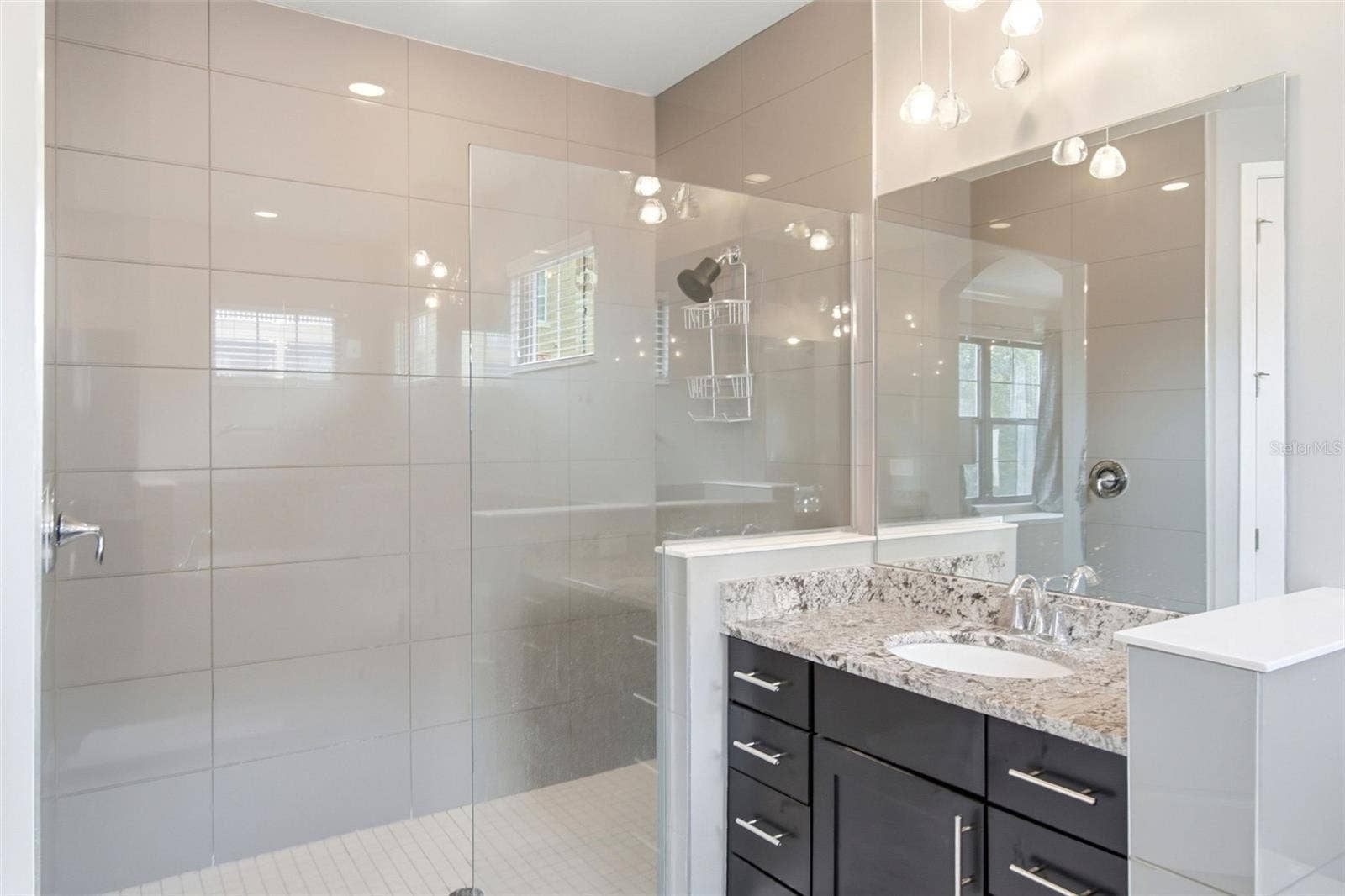 7689 TOSCANA BOULEVARD, Orlando, FL 32819 7689 TOSCANA BOULEVARD, Orlando, FL 32819