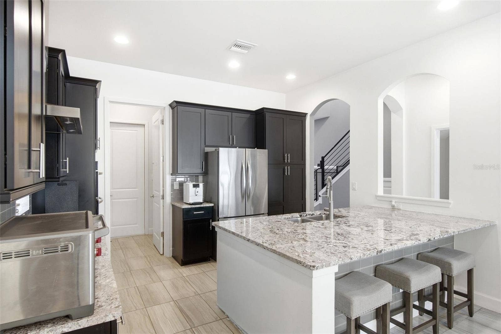 7689 TOSCANA BOULEVARD, Orlando, FL 32819 7689 TOSCANA BOULEVARD, Orlando, FL 32819