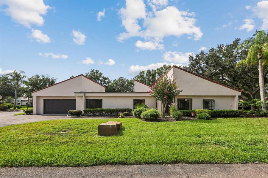 Property photo for 107 SEVILLE COURT N, Plant City, FL