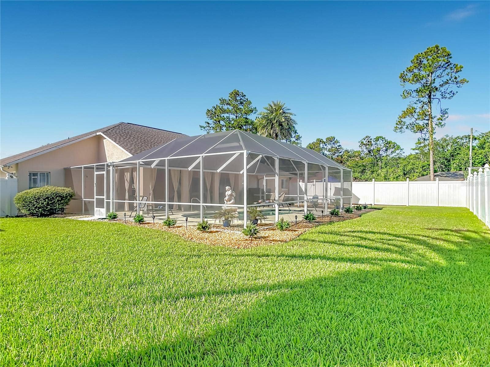 1 EASTMOOR LANE, Palm Coast, FL 32164