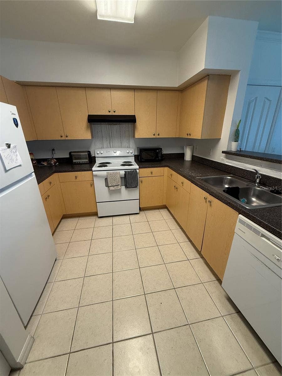 705 CENTERVALE DRIVE, Celebration, FL 34747 705 CENTERVALE DRIVE, Celebration, FL 34747