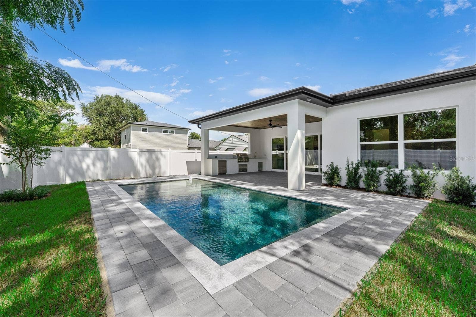 2630 HARRISON AVENUE, Orlando, FL 32804 2630 HARRISON AVENUE, Orlando, FL 32804