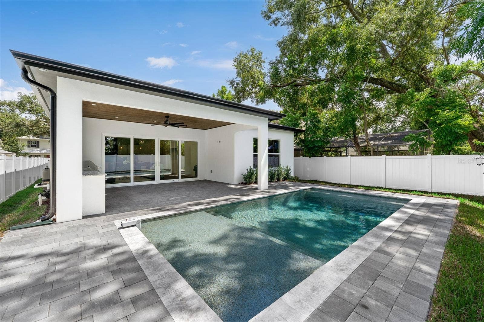 2630 HARRISON AVENUE, Orlando, FL 32804 2630 HARRISON AVENUE, Orlando, FL 32804