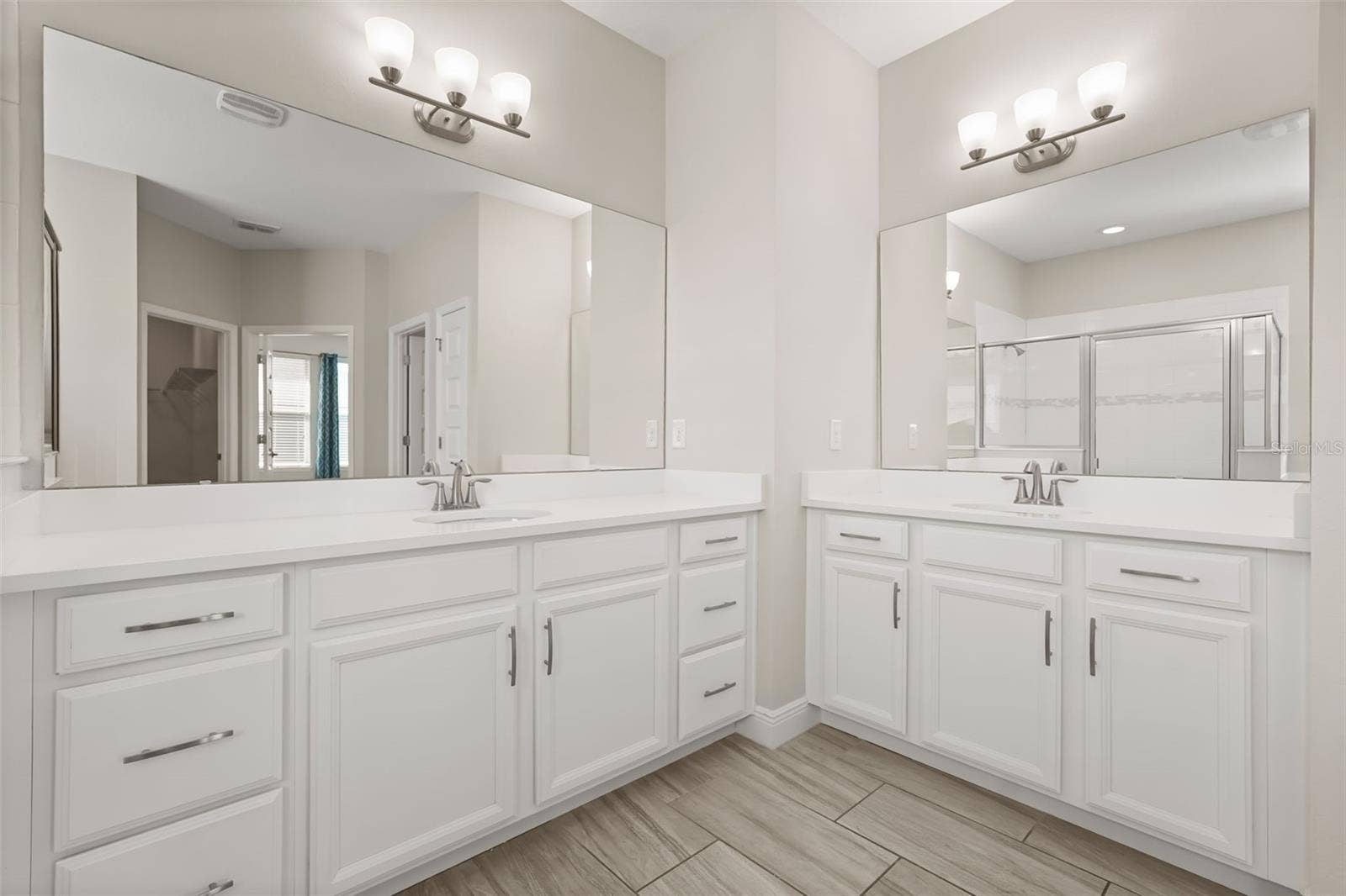 9561 WATERWAY PASSAGE DRIVE, Winter Garden, FL 34787 9561 WATERWAY PASSAGE DRIVE, Winter Garden, FL 34787