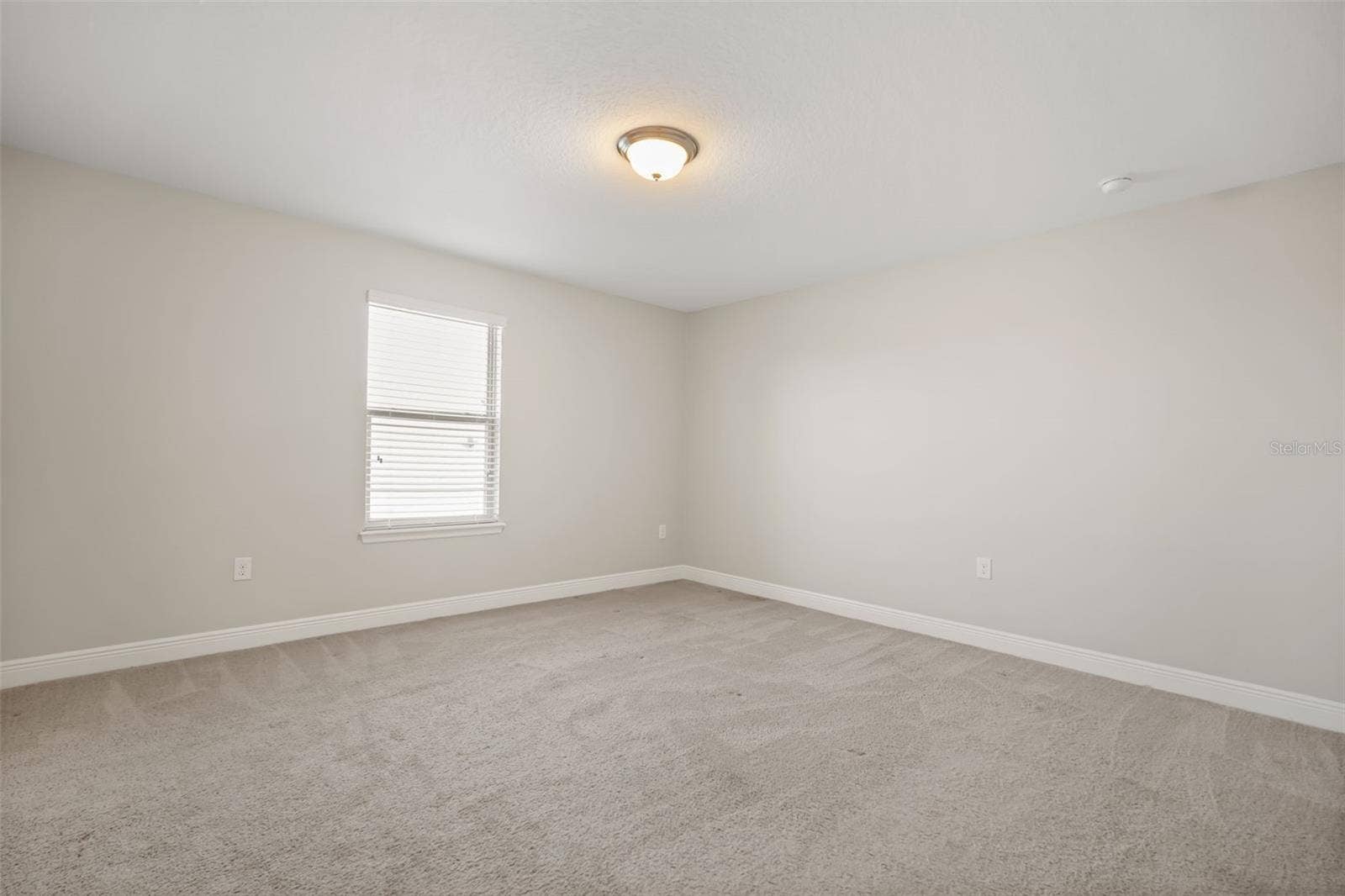 9561 WATERWAY PASSAGE DRIVE, Winter Garden, FL 34787 9561 WATERWAY PASSAGE DRIVE, Winter Garden, FL 34787