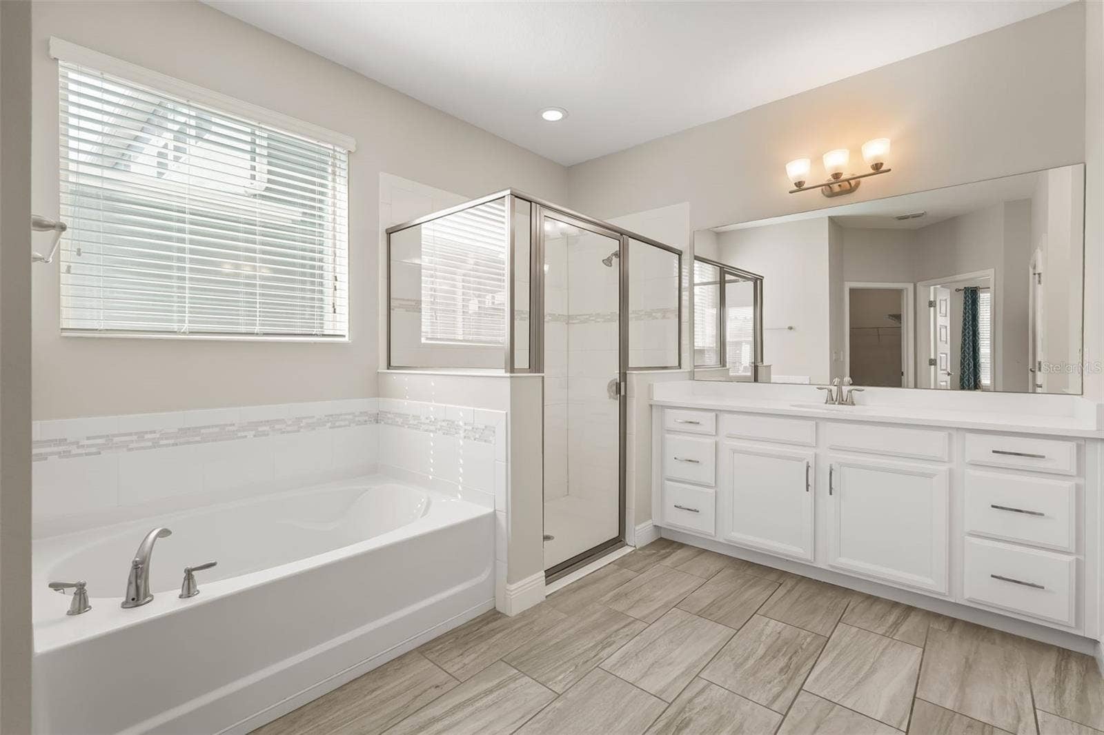 9561 WATERWAY PASSAGE DRIVE, Winter Garden, FL 34787 9561 WATERWAY PASSAGE DRIVE, Winter Garden, FL 34787