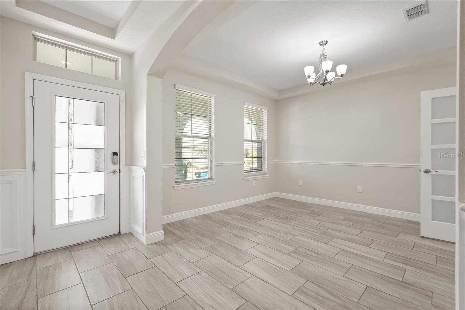 9561 WATERWAY PASSAGE DRIVE, Winter Garden, FL 34787 9561 WATERWAY PASSAGE DRIVE, Winter Garden, FL 34787