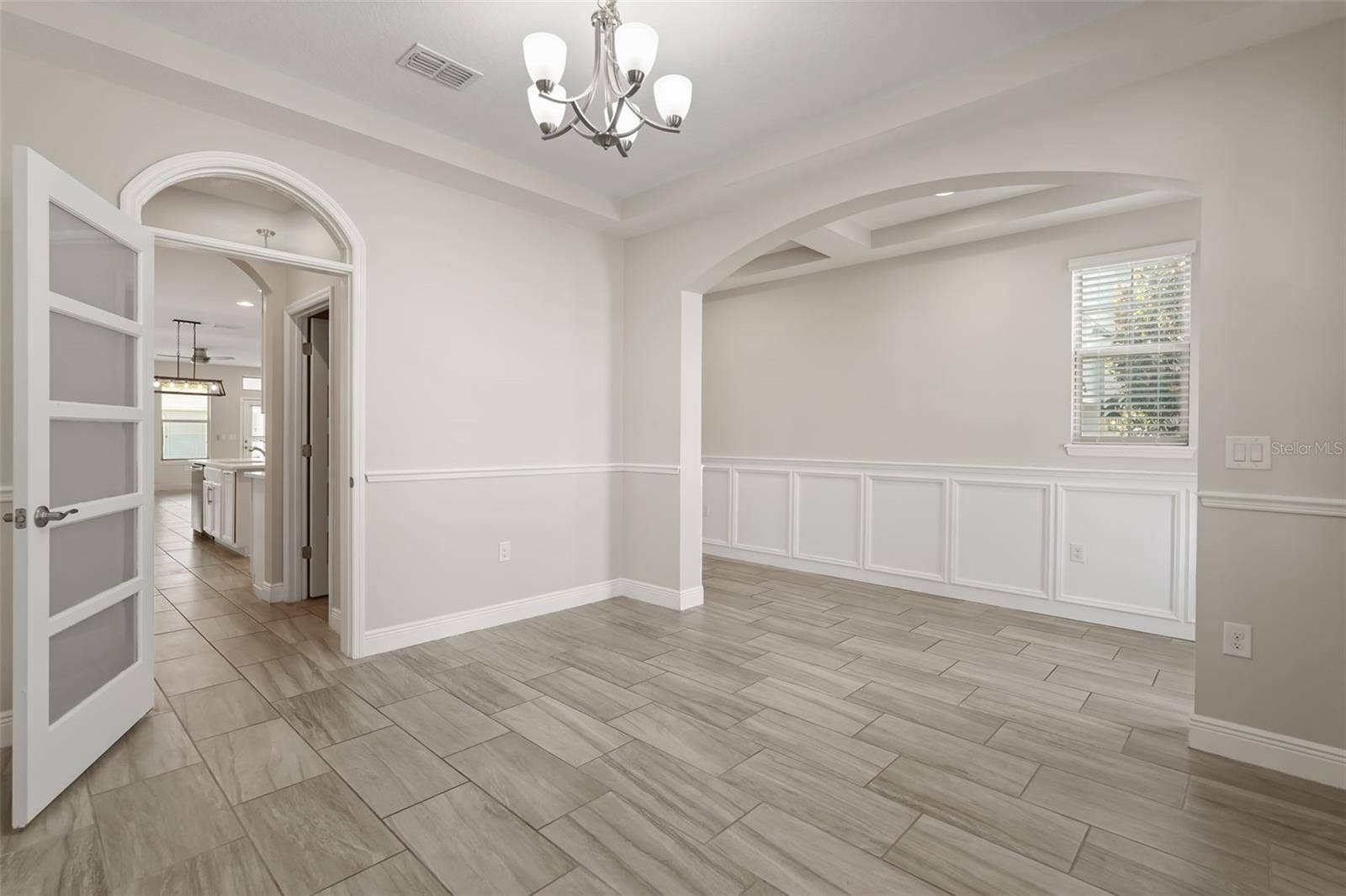 9561 WATERWAY PASSAGE DRIVE, Winter Garden, FL 34787 9561 WATERWAY PASSAGE DRIVE, Winter Garden, FL 34787
