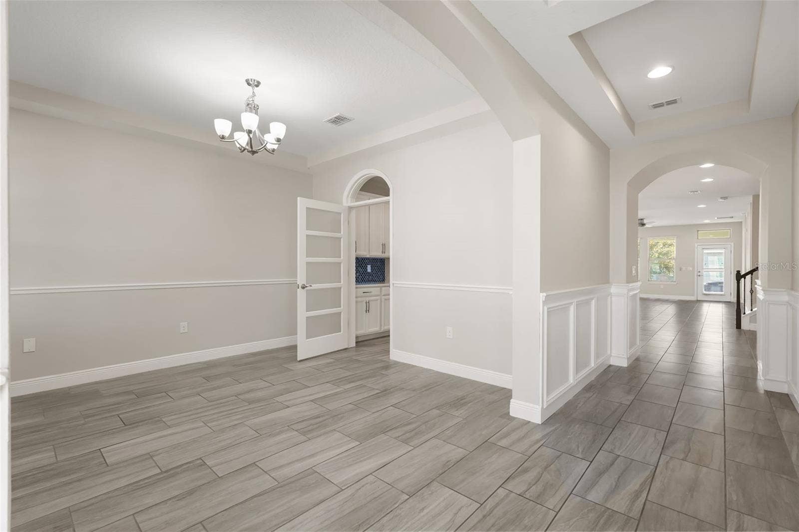 9561 WATERWAY PASSAGE DRIVE, Winter Garden, FL 34787 9561 WATERWAY PASSAGE DRIVE, Winter Garden, FL 34787