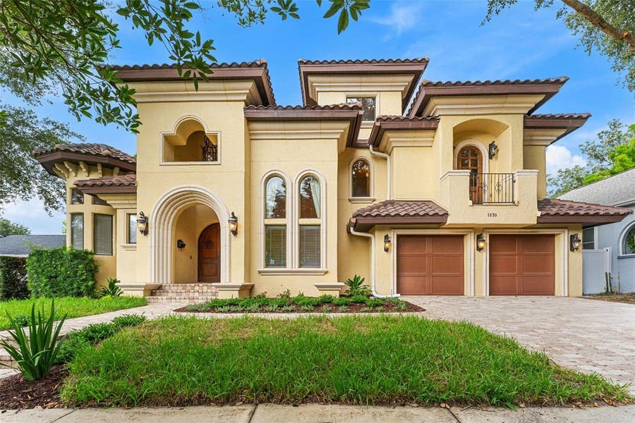 Property photo for Orlando, FL
