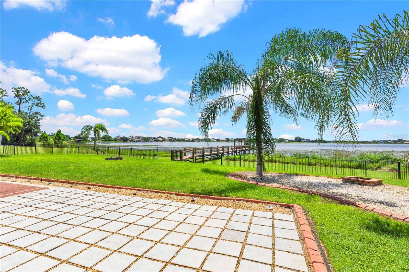 7720 FICQUETTE ROAD, Windermere, FL 34786 FIRE PIT