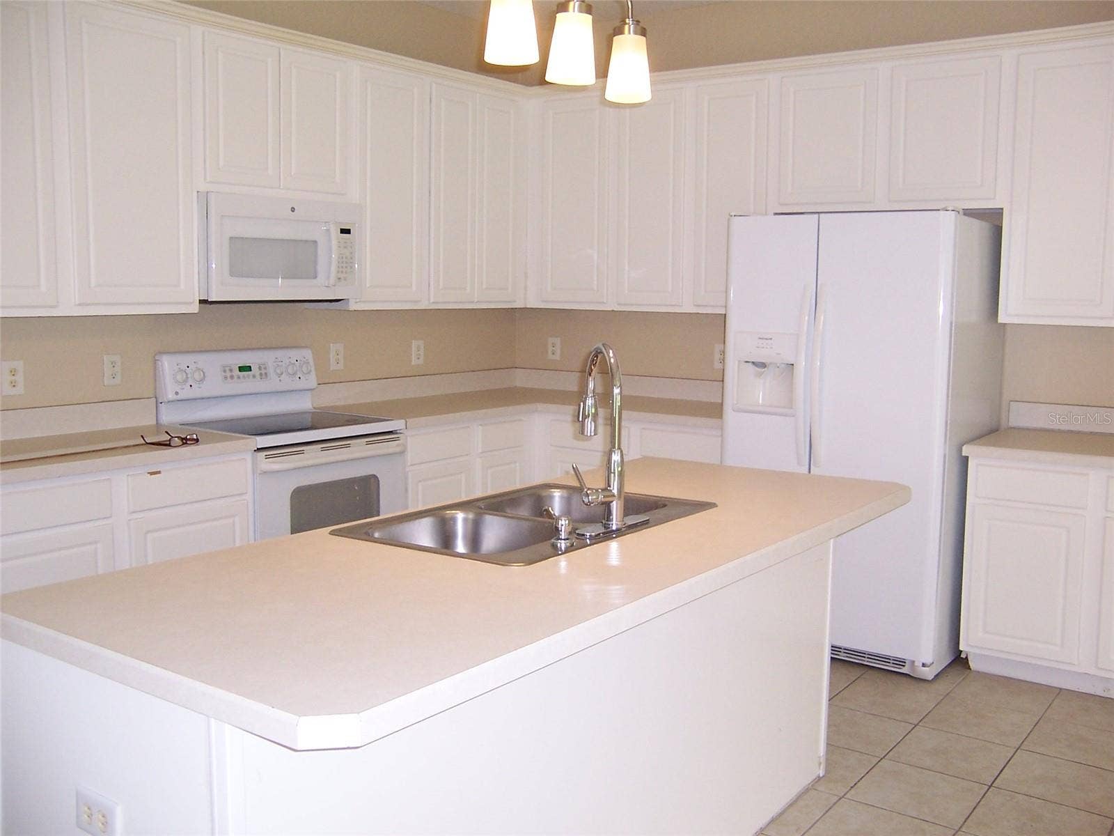 8631 GREENBANK BOULEVARD, Windermere, FL 34786 Food Prep Island