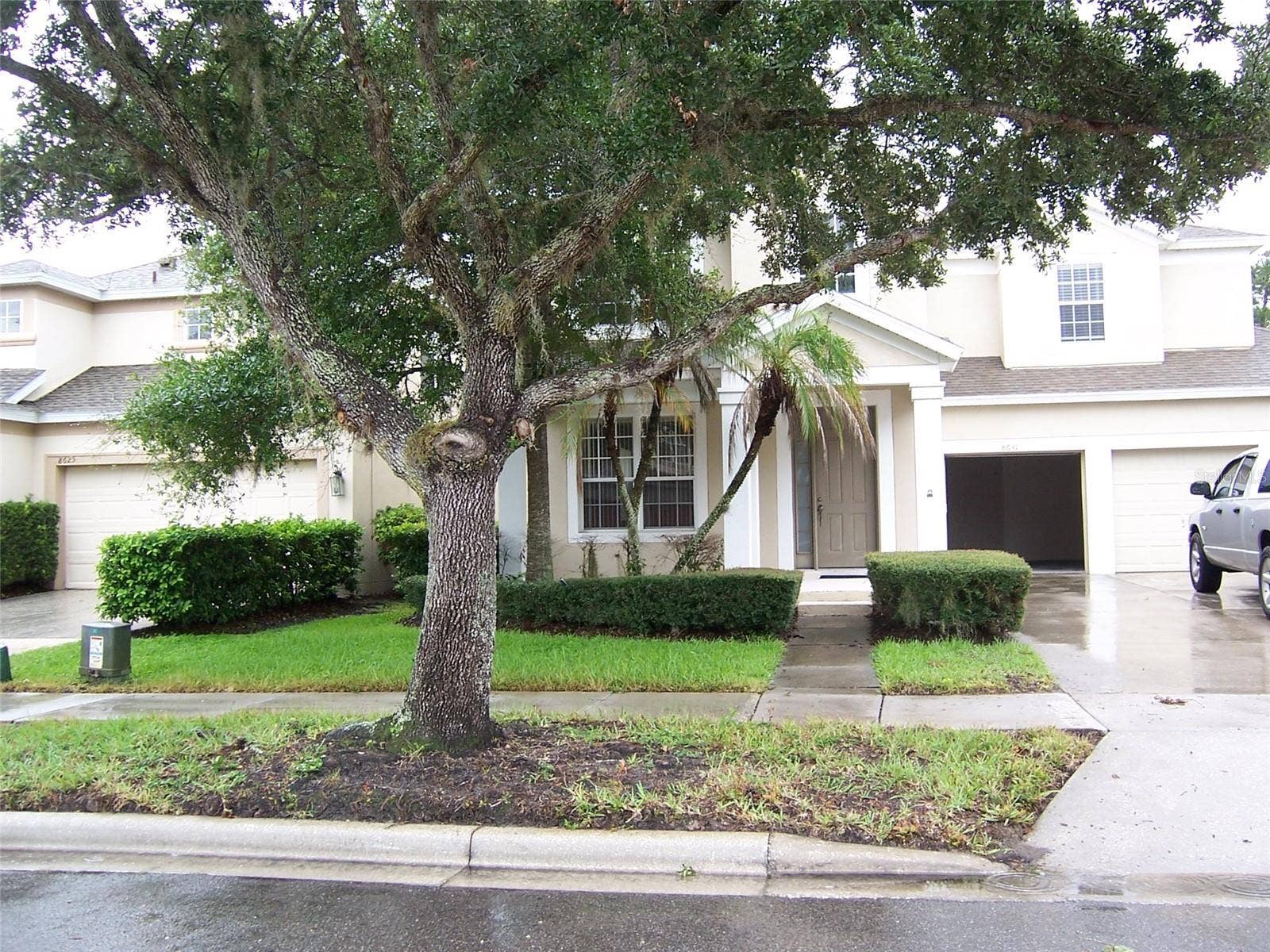 8631 GREENBANK BOULEVARD, Windermere, FL 34786 Three car attached garage