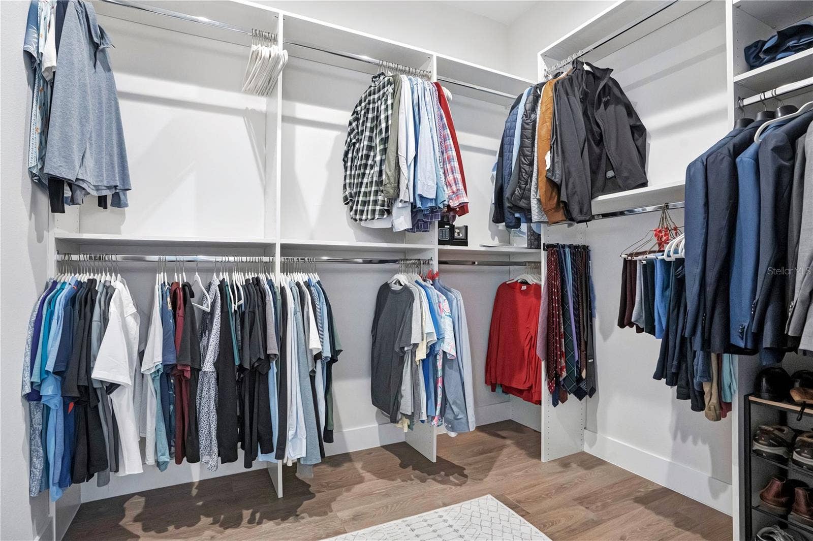 1927 S LAKEMONT AVENUE, Winter Park, FL 32792 Primary walk in closet