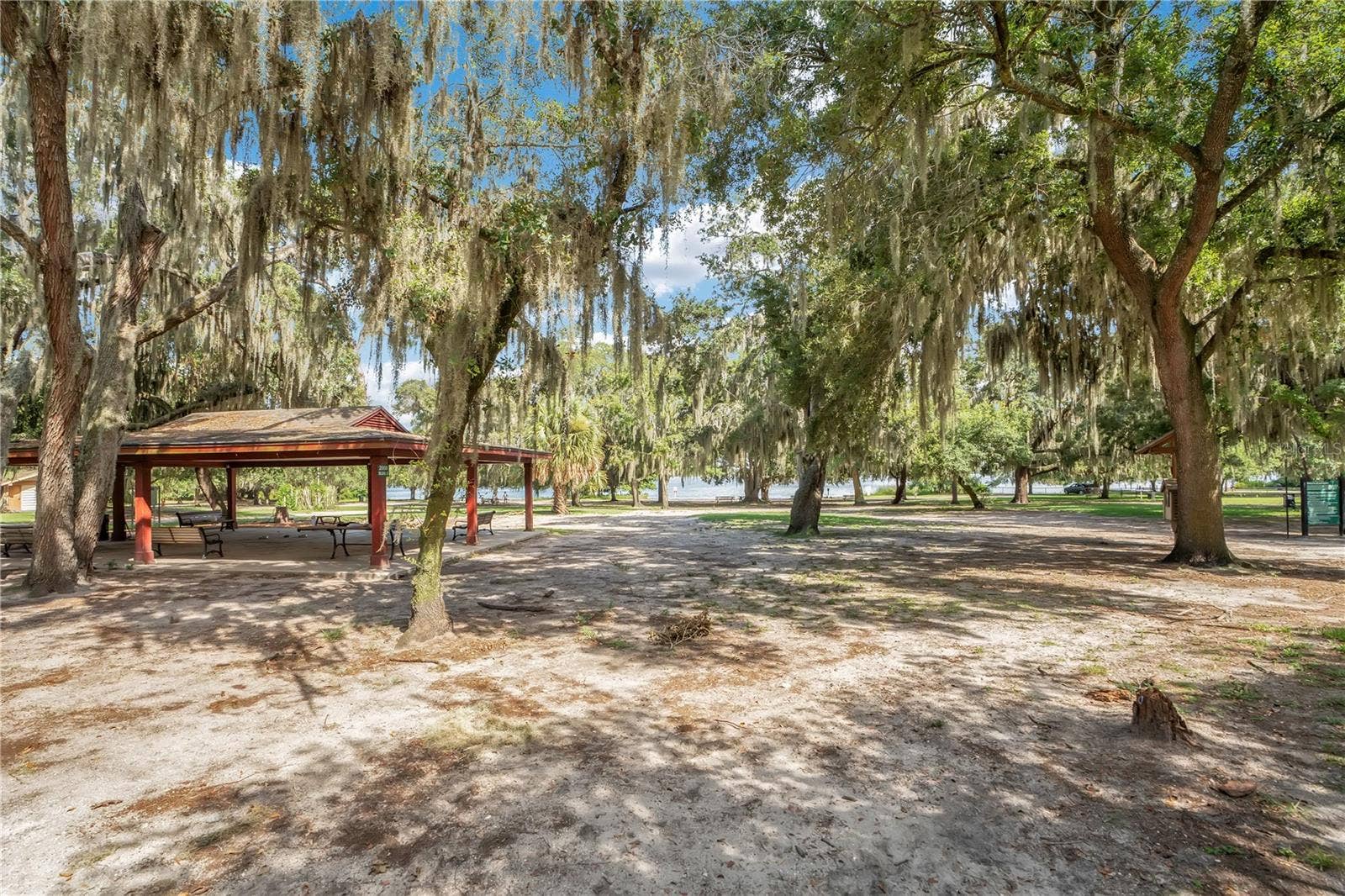 1927 S LAKEMONT AVENUE, Winter Park, FL 32792 1927 S LAKEMONT AVENUE, Winter Park, FL 32792