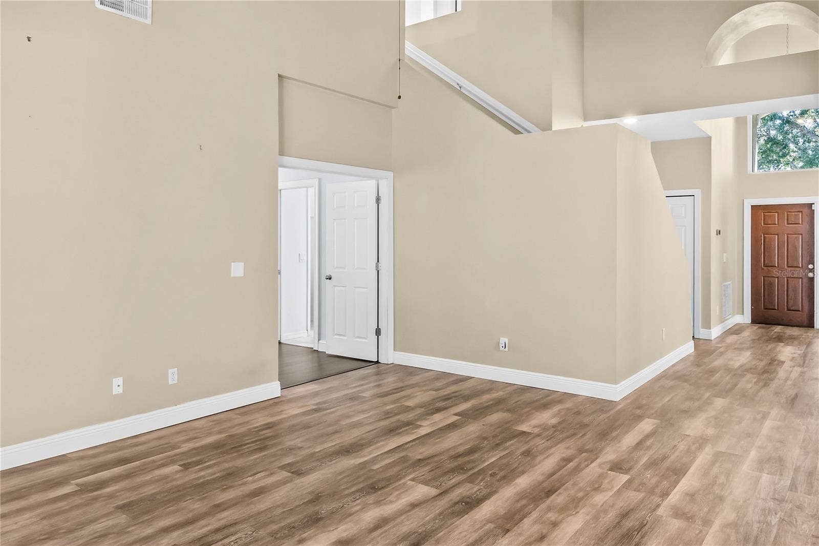 1744 NESTLEWOOD TRAIL, Orlando, FL 32837 1744 NESTLEWOOD TRAIL, Orlando, FL 32837