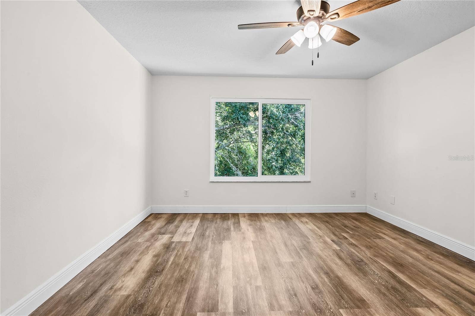 1744 NESTLEWOOD TRAIL, Orlando, FL 32837 1744 NESTLEWOOD TRAIL, Orlando, FL 32837