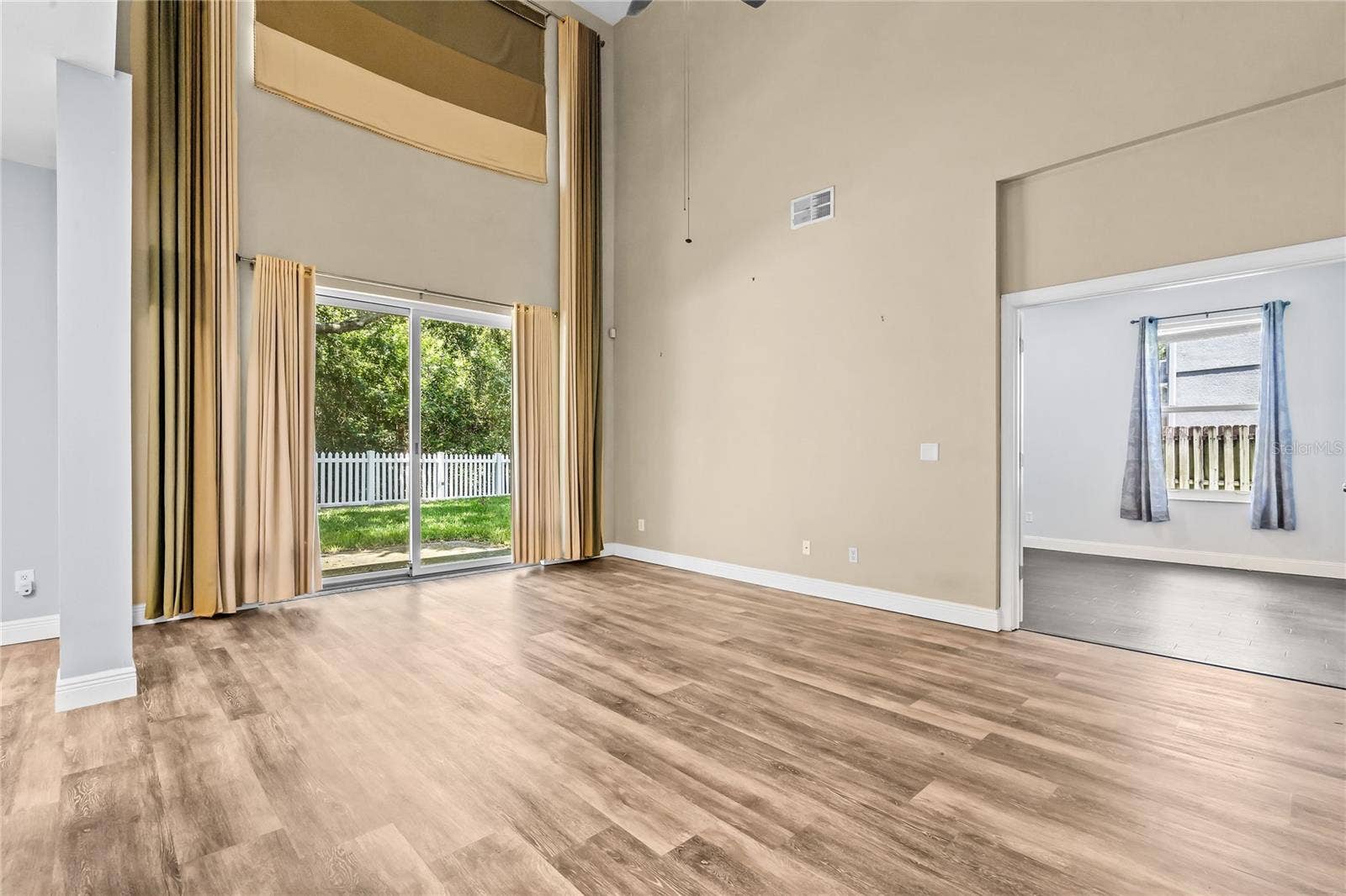 1744 NESTLEWOOD TRAIL, Orlando, FL 32837 1744 NESTLEWOOD TRAIL, Orlando, FL 32837
