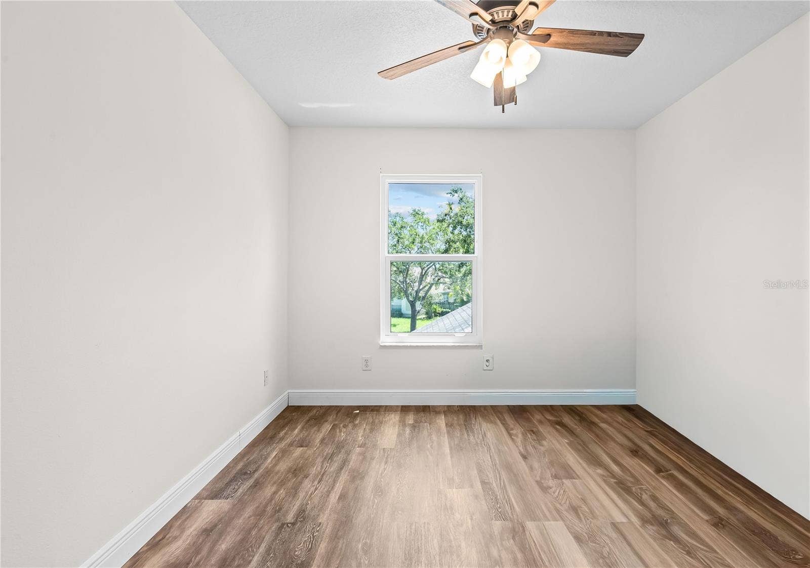 1744 NESTLEWOOD TRAIL, Orlando, FL 32837 1744 NESTLEWOOD TRAIL, Orlando, FL 32837