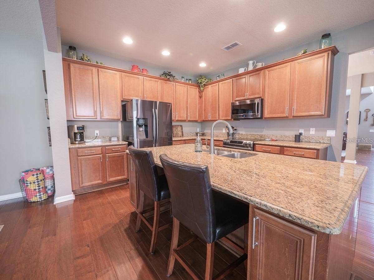 7537 BROFIELD AVENUE, Windermere, FL 34786 7537 BROFIELD AVENUE, Windermere, FL 34786