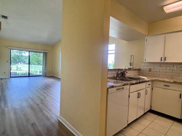 340 GOLFSIDE COVE, #340, Longwood, FL 32779 NEW LVP flooring in living area & bdrms.