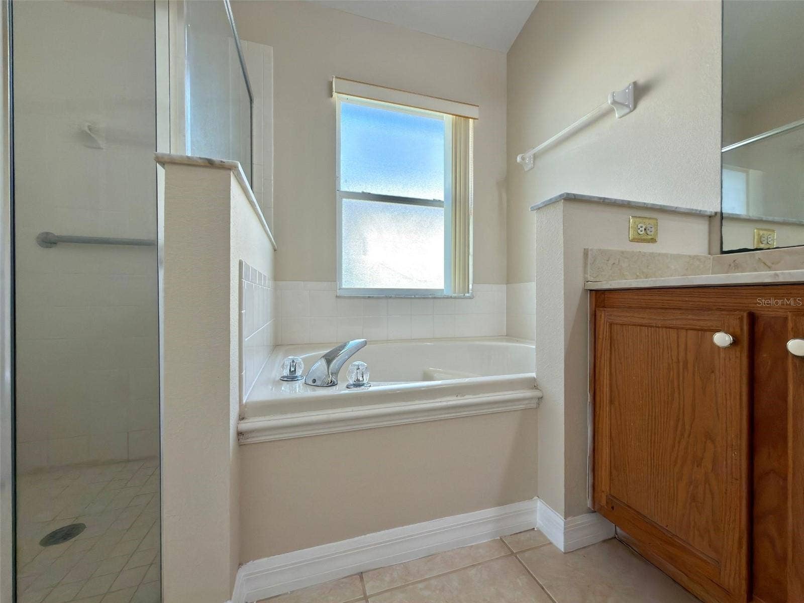 3513 MCALLISTER WAY, Orlando, FL 32837 3513 MCALLISTER WAY, Orlando, FL 32837