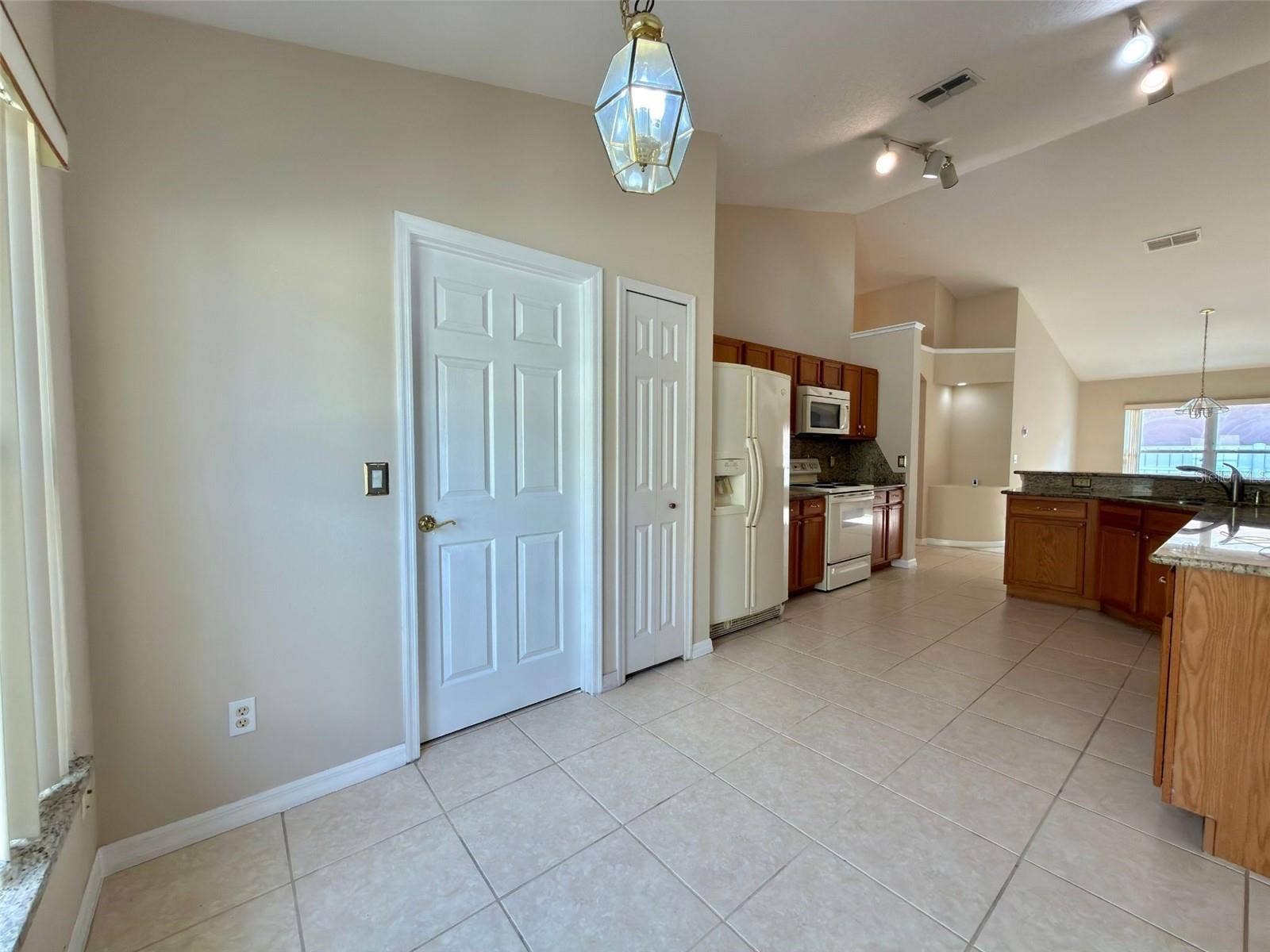 3513 MCALLISTER WAY, Orlando, FL 32837 3513 MCALLISTER WAY, Orlando, FL 32837