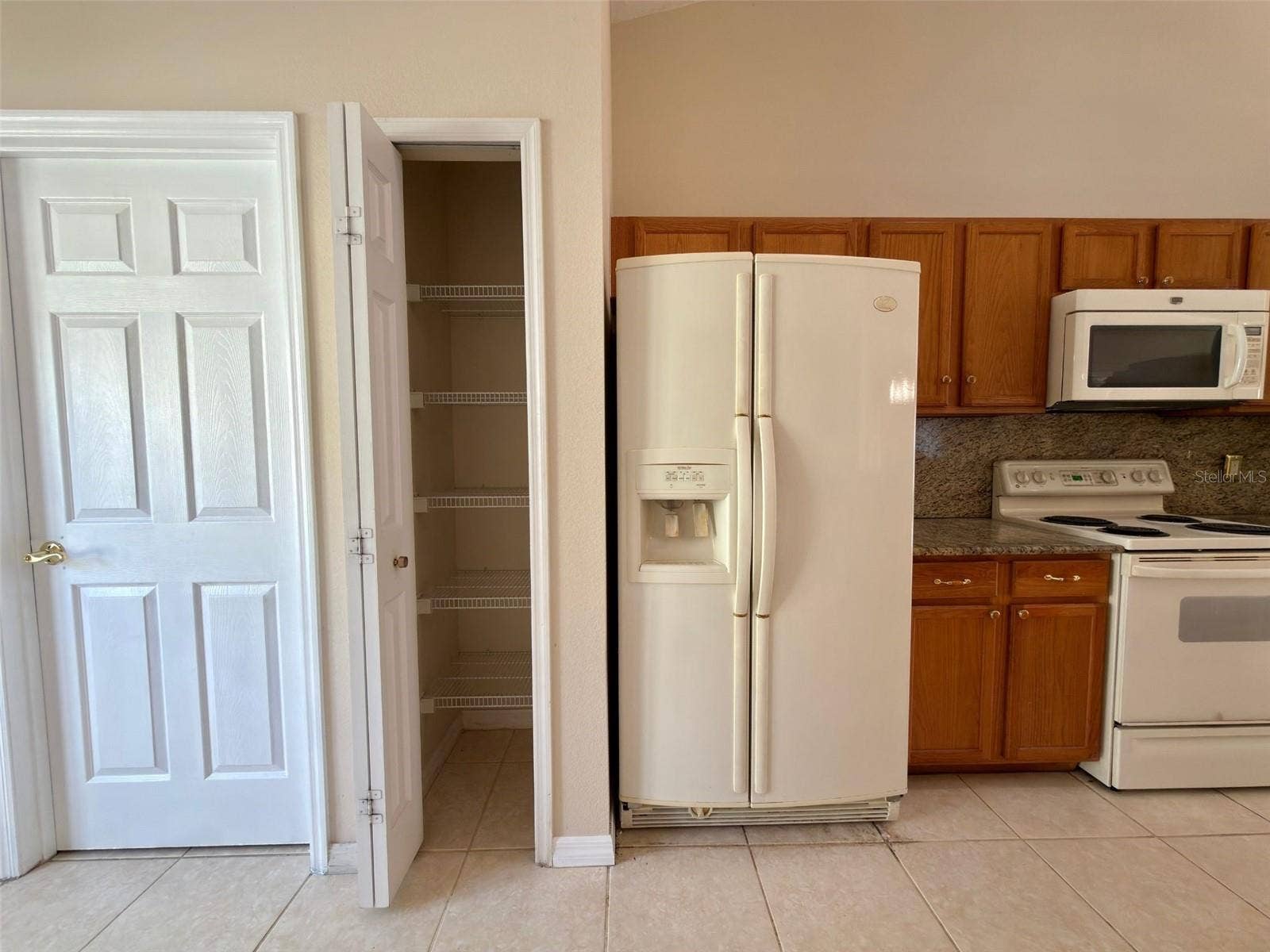 3513 MCALLISTER WAY, Orlando, FL 32837 3513 MCALLISTER WAY, Orlando, FL 32837