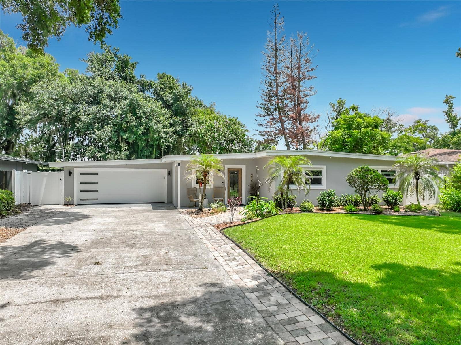 216 BLOSSOM LANE, Winter Park, FL 32789