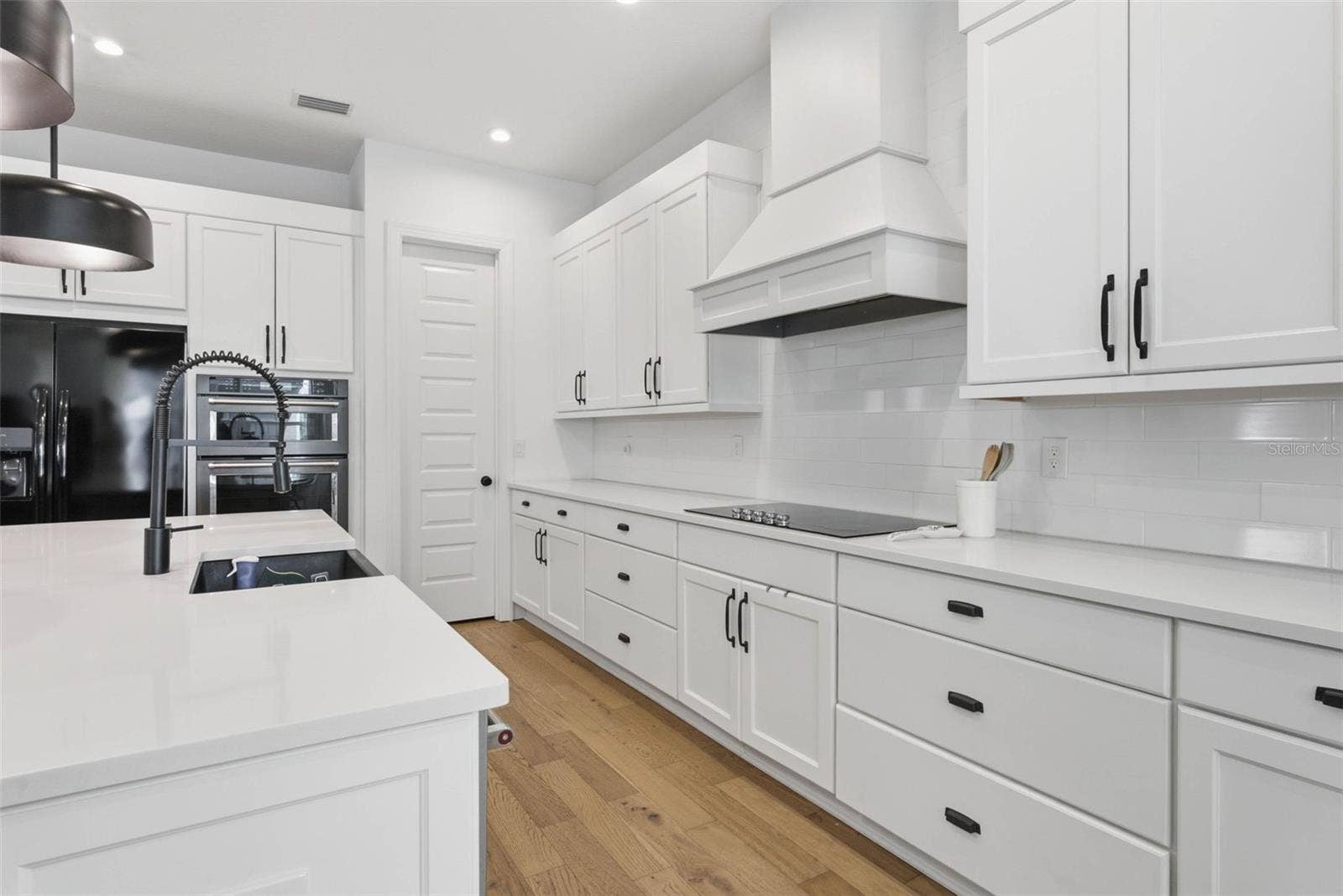 6921 ARNOLDSON STREET, Orlando, FL 32827 6921 ARNOLDSON STREET, Orlando, FL 32827