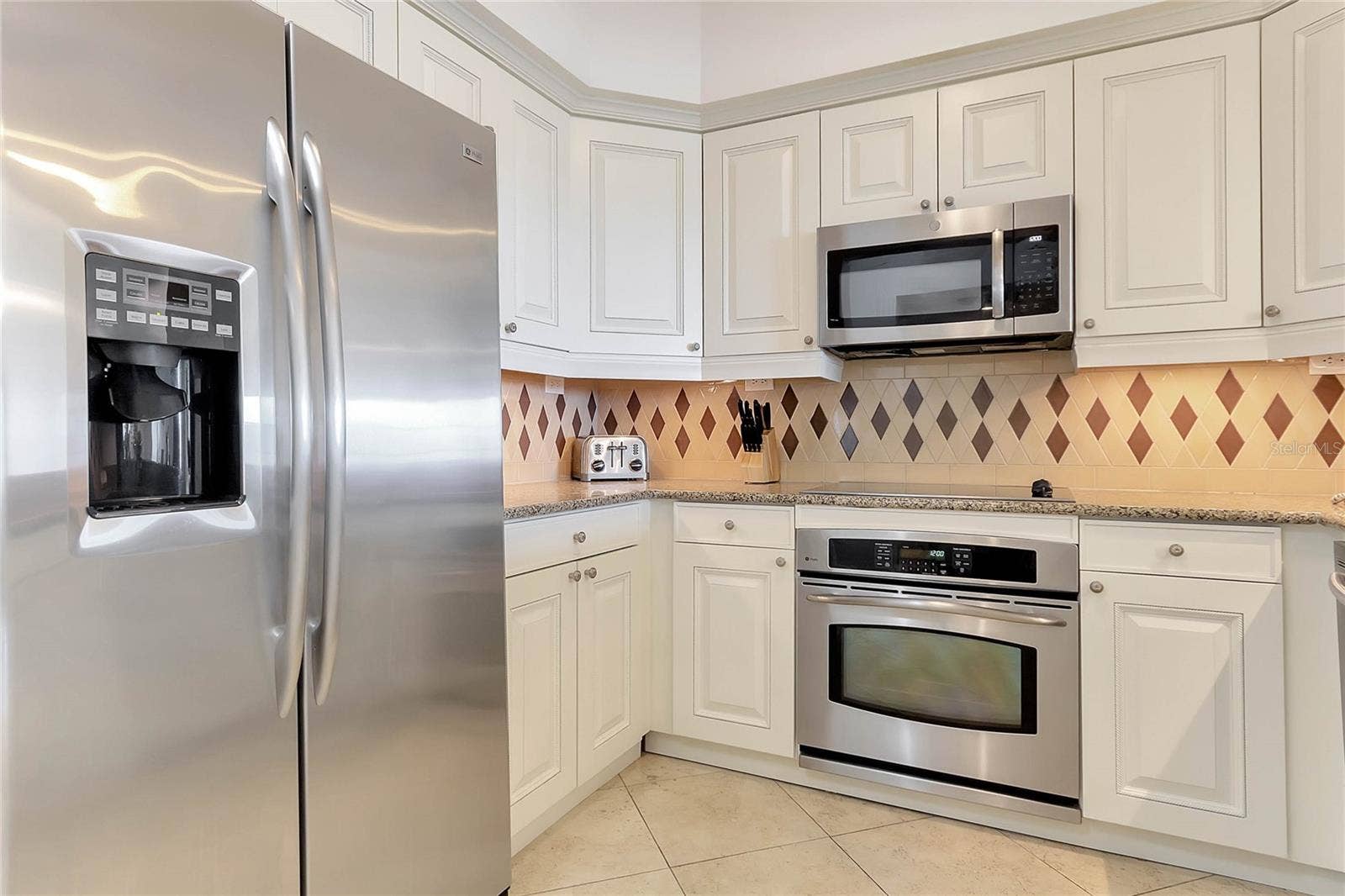 7593 GATHERING DRIVE, #504, Kissimmee, FL 34747 7593 GATHERING DRIVE, #504, Kissimmee, FL 34747