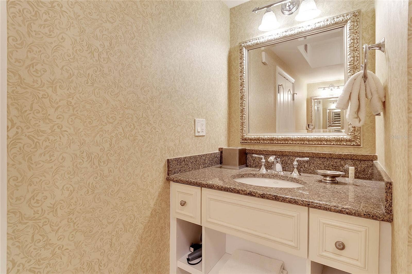 7593 GATHERING DRIVE, #504, Kissimmee, FL 34747 7593 GATHERING DRIVE, #504, Kissimmee, FL 34747